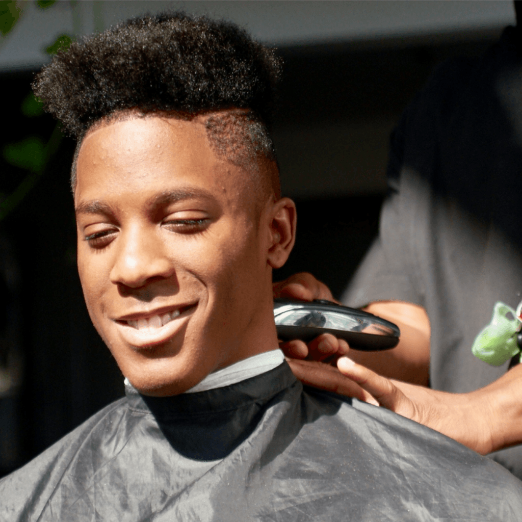 StylesGo barber providing mobile haircut service